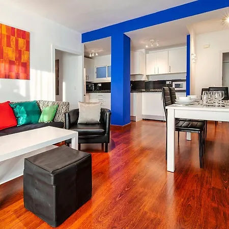Apartamento 4 Dormitorios Y 3 Balcones - Sevilla Centro-3