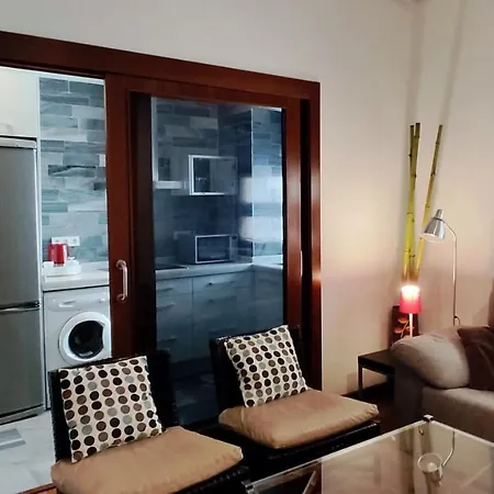 Selecta Elegante Apartamento Con Patio En Centro Historico-3