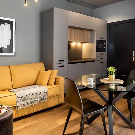 Muralla Sevilla Suites By Lola-3