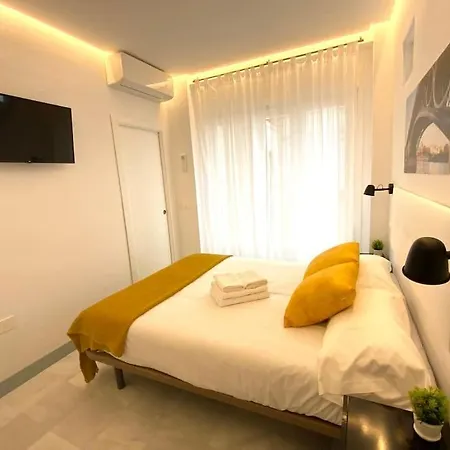 My home in Triana, luminoso y acogedor apartamento-2