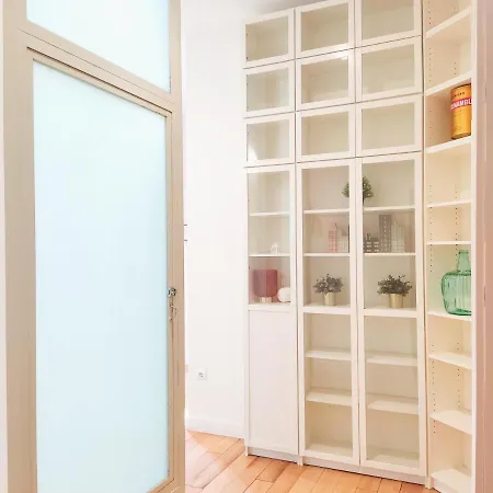 Homeyseville-Special Apartment Arenal 6 Pax, Parking Optional-2