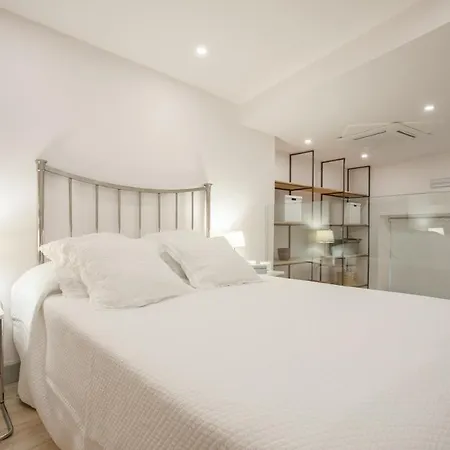 Loft Duplex Sevilla Wall-3