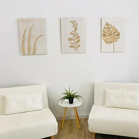 Flamenca Triana - Apartamento Wifi Con 2 Dormitorios 2 Sofas Camas 2 Banos-3