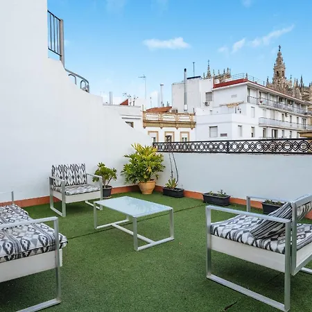 Homeyseville-Amazing Views Cathedral Tomas De Ibarra - 8 Pax, Parking Optional-3