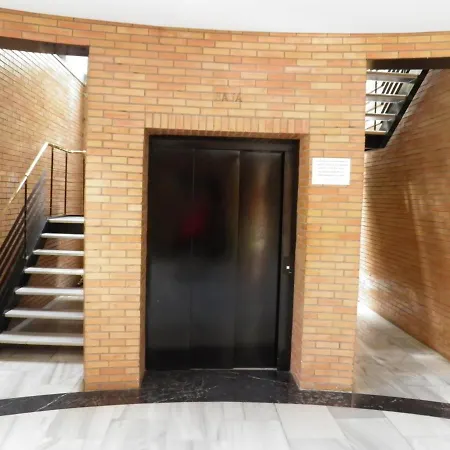 Apartamento Fibes-Congresos Parking Gratis-3
