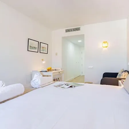 New Suite Reformada Con Excelente Ubicacion-2