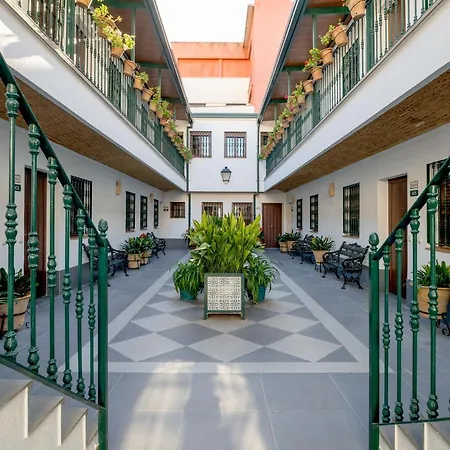 Triana Boutique Apartments By Hommyhome-2