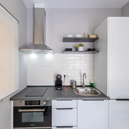 Muro City Center Suite By Valcambre-3