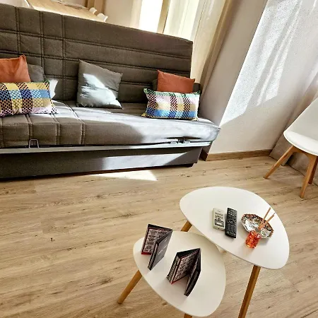 Apartamento Familiar En Triana-2