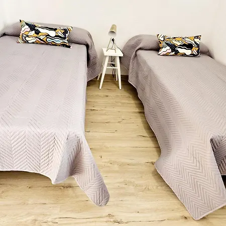 Apartamento Familiar En Triana-3