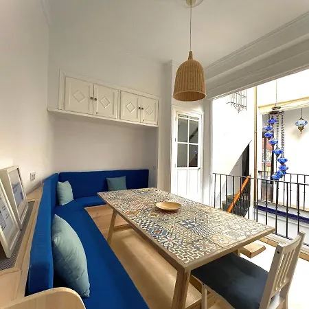 House -Rooftop&Jacuzzi -Stayinseville-2