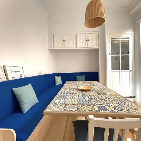 House -Rooftop&Jacuzzi -Stayinseville-3