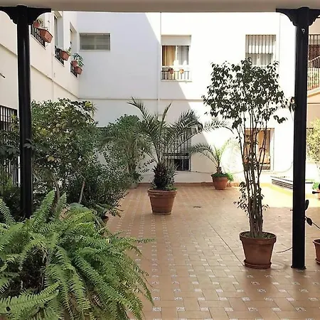 Cozy Apartment In The Center Of Seville-3