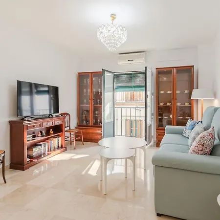 SevillaHome San Roque - Plaza del Museo-2