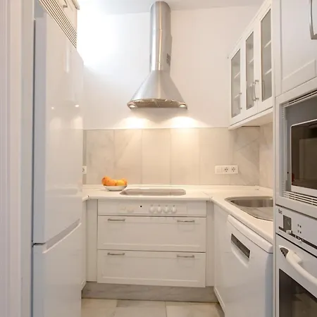 Suites Maestranza - Puerta Del Arenal By Magno Apartments-3