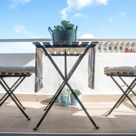 Luxury Apartment Free Parking-2