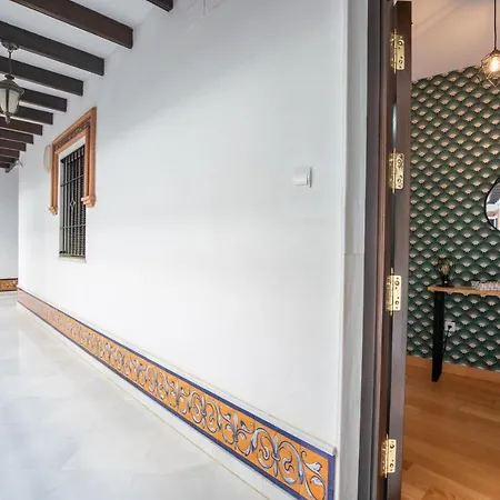 Center Of Seville! Luxury Apartment In Sevillian Manor House!-3