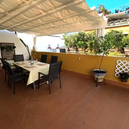 Duplex acogedor con gran terraza en pleno centro de Sevilla!-3
