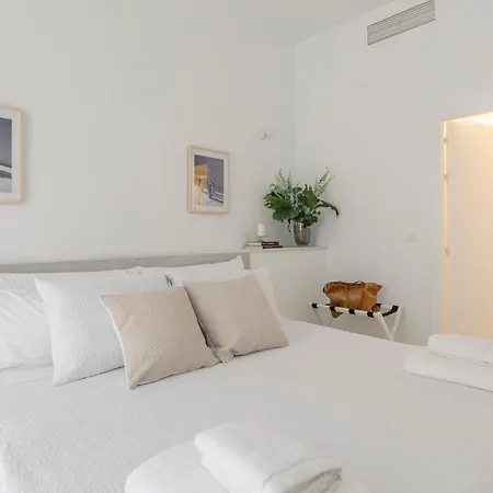 Aurora Terrace Apartments-2