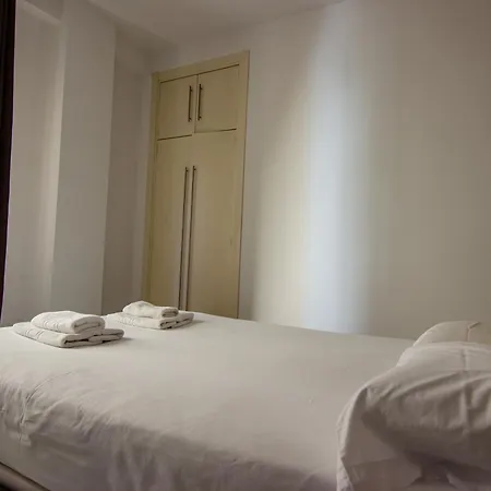 Apartamento Amplio Y Luminoso A 2 Min Del Centro-2