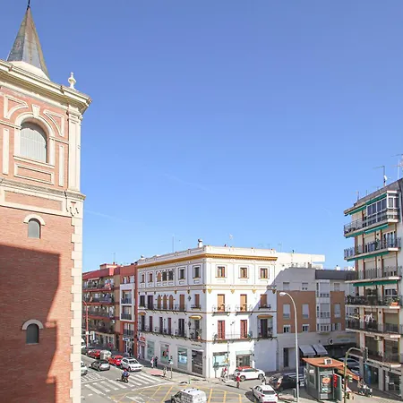 Fabulous Studio With Great Views - 15M Giralda-2