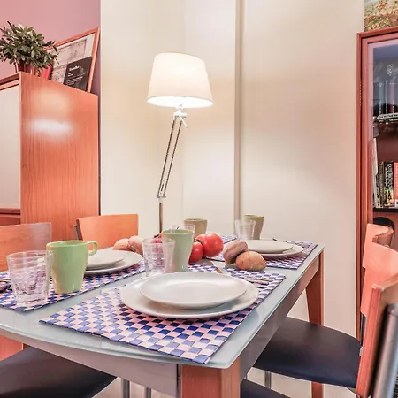 San Jacinto Sevilla Best Location Apartment Triana-3