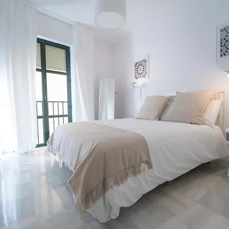 Reyes Católicos II Suite Apartment-3