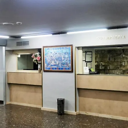 Apartamento RAL5021 en Triana junto al centro-2