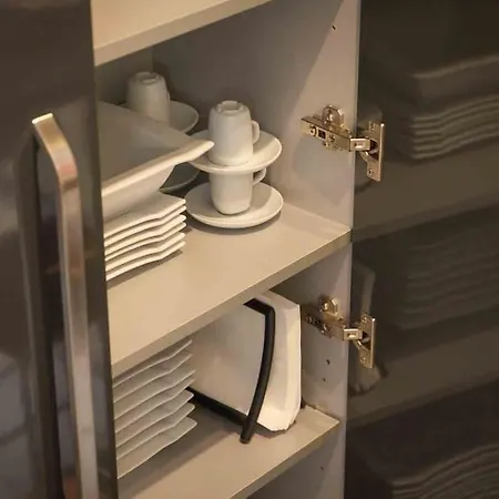 Apartamento Nuevo Junto A La Catedral De Sevilla-2