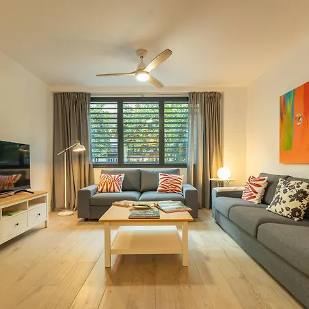 Charming 2 Bedroom Apartment With Free Parking Close To Torre Del Oro By Ocityzen-3