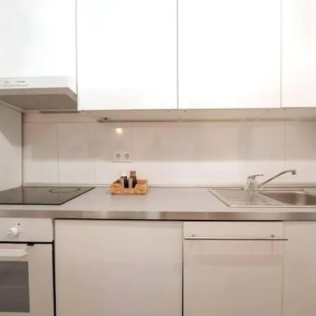 Apartamento a estrenar en Calle Alcázares-2