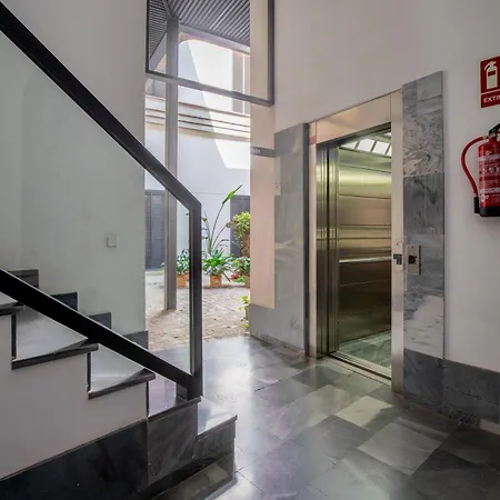 Ry Aparcamiento Incluido Junto A Catedral Ideal Parejas-2