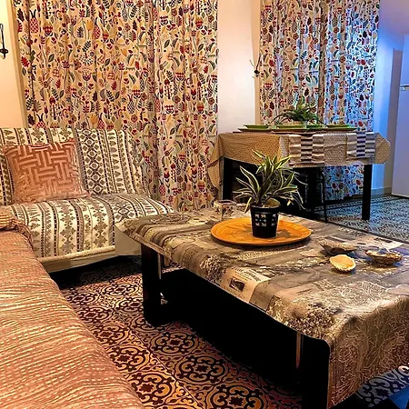 Violeta Apartment With Cozy Balcony Sevilla-2