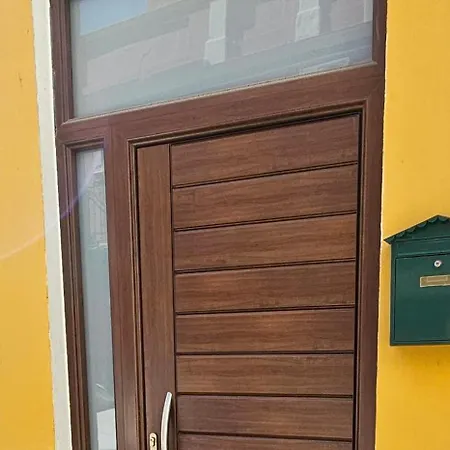 Relator Suites-3