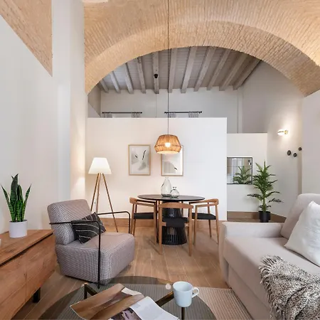 Magno Apartments Almansa-2