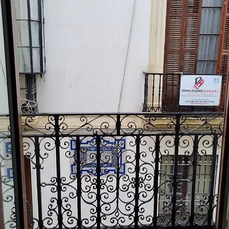 Elegante Apartamento Para 4 Pax Cerca De La Plaza De Espana-2