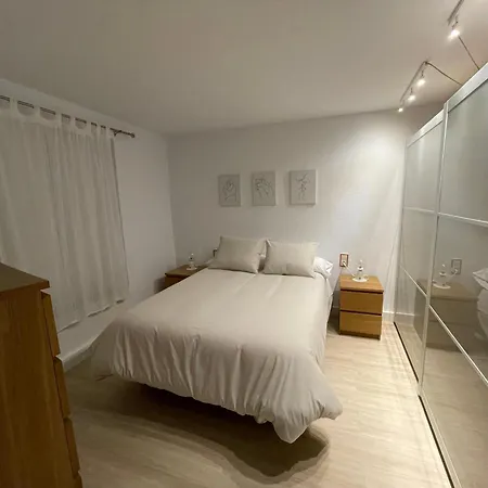 Mini loft con patio en la Alameda de Sevilla-2