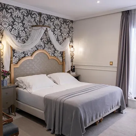 Hotel Gravina 51-2