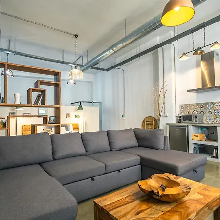 Loft-Style Ground Floor Flat-3