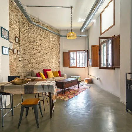 Loft-Style Ground Floor Flat-2