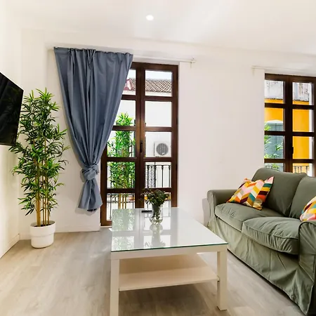 Apartamento Triana Holidays 1-2
