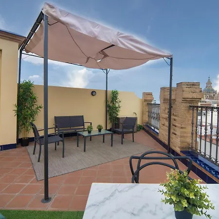 Exclusive Triplex With Private Terrace-3