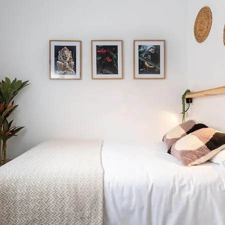 Calma Muralla House-Two Bedrooms & Two Bathrooms-2
