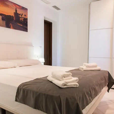Nightinsevilla Bailen Free Parking-2