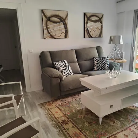 Apartamento Reformado Parking Gratis Santa Justa-2