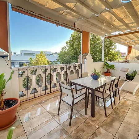 Charming 2 Bedroom Boutique Triplex Apartment With Private Terrace At Seville City Center By Ocityzen-3