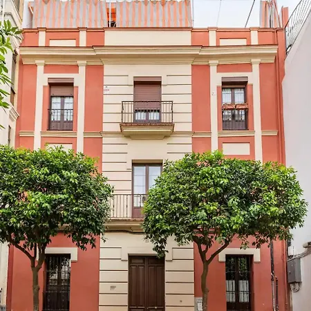 Nightinsevilla Bailen Free Parking-3