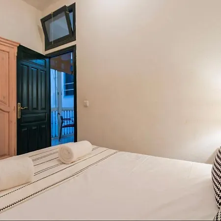 Pavia Central Suite By Valcambre-2