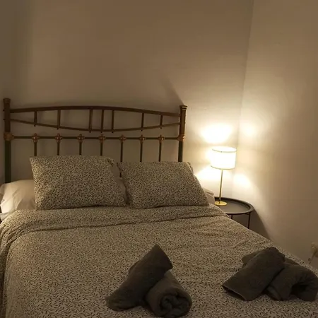 Comfortable And Cozy Apartment In The Center Of Seville-3