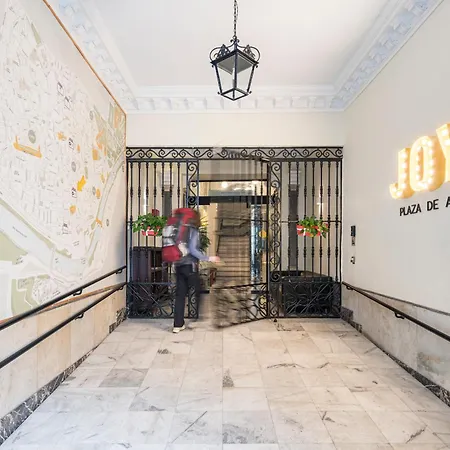 Oasis Mochileros' Hostal Palace Sevilla-3